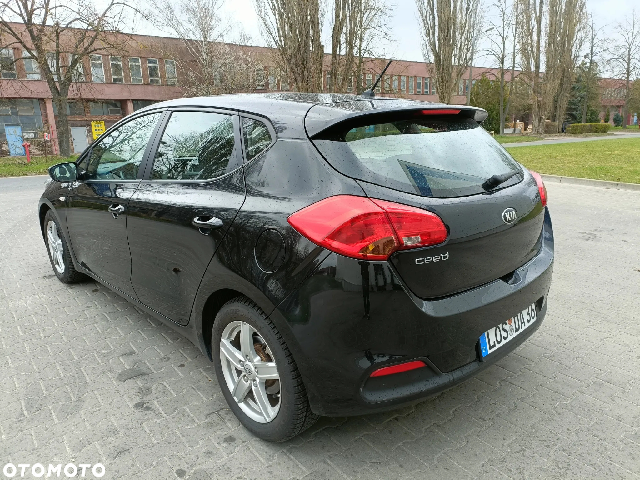 Kia Ceed 1.4 CVVT SW Attract - 4