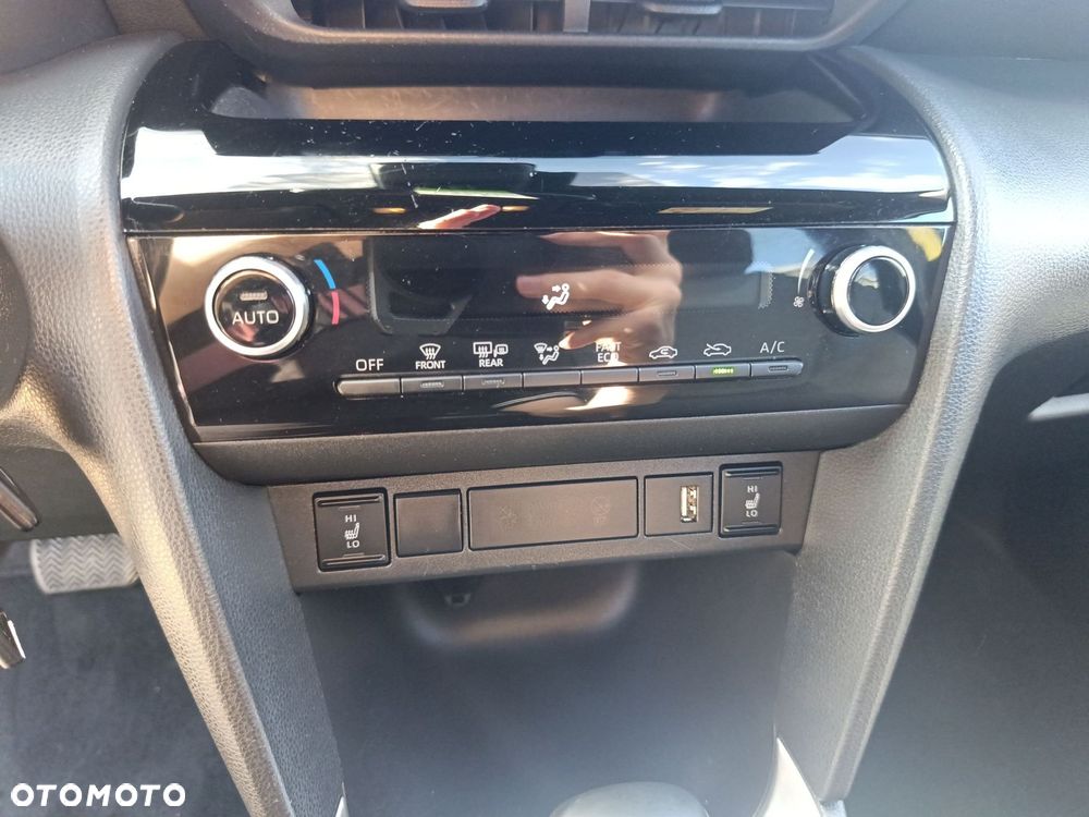 Toyota Yaris Cross Hybrid 1.5 Comfort - 25