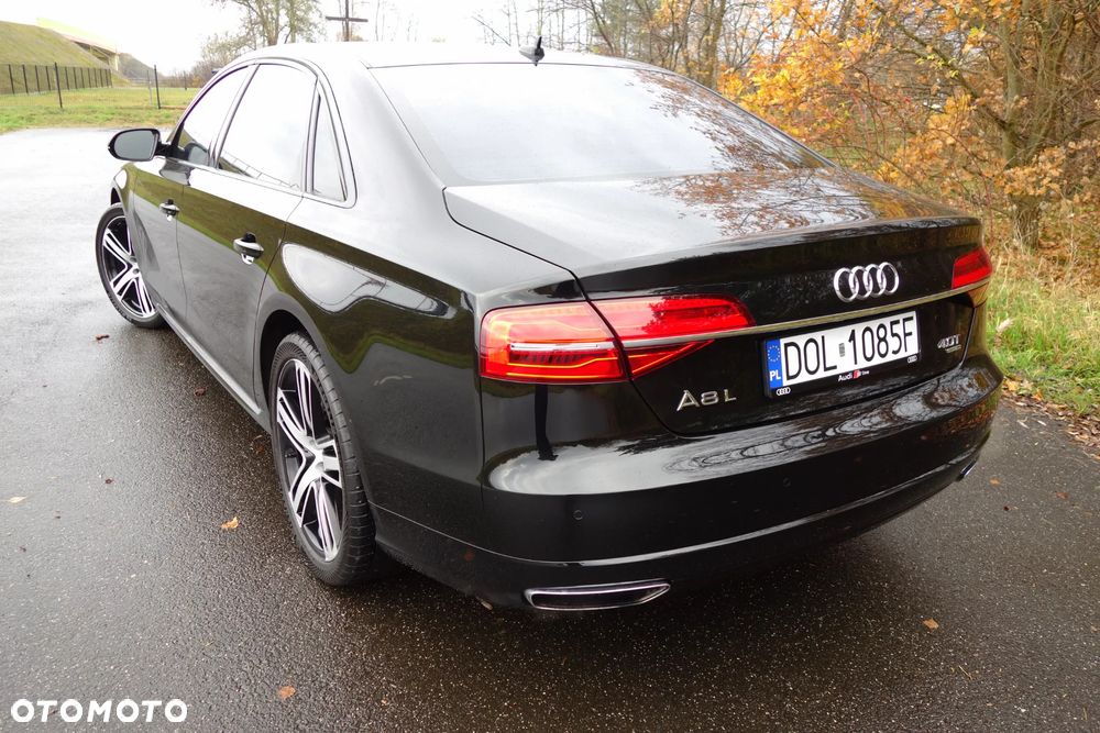 Audi A8 4.0 TFSI L Quattro - 12