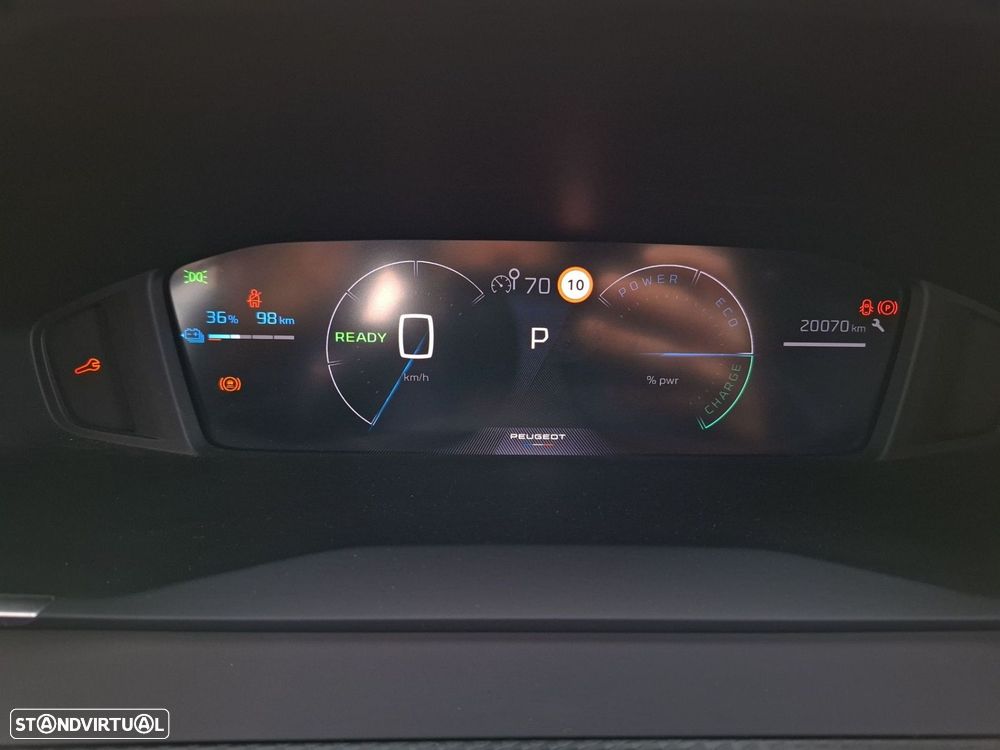 Peugeot e-2008 50 kWh Allure - 18