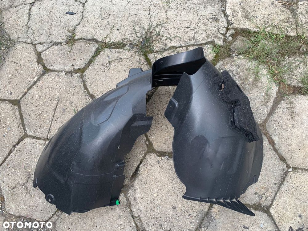 volvo xc40 nadkole przód prawe 32241407 - 1