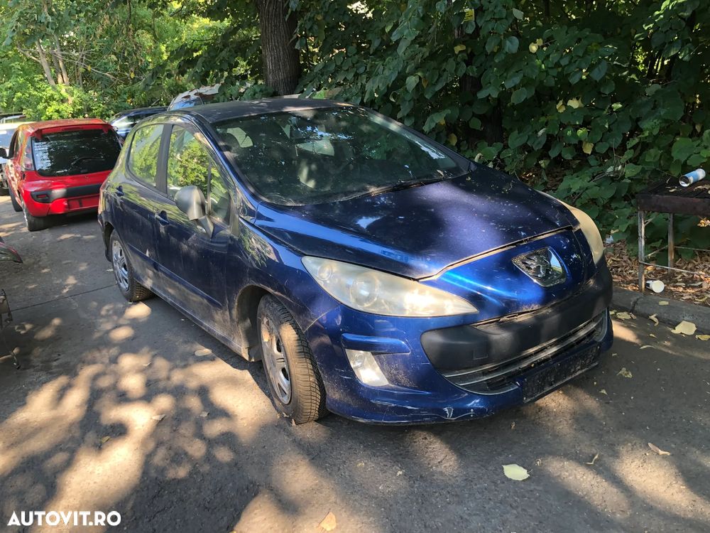 Dezmembrez Peugeot 308 albastru 1.6 HDI 2008 - 15