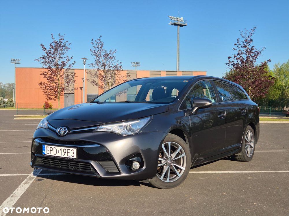 Toyota Avensis 1.6 Active - 1