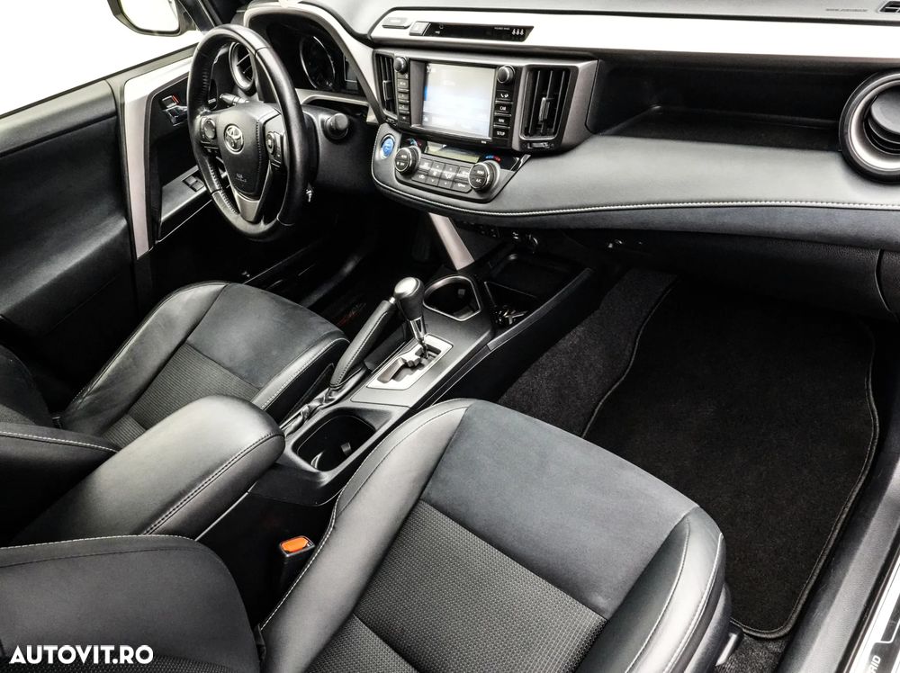 Toyota RAV4 2.5 VVT-i HSD 4x4 Executive - 13