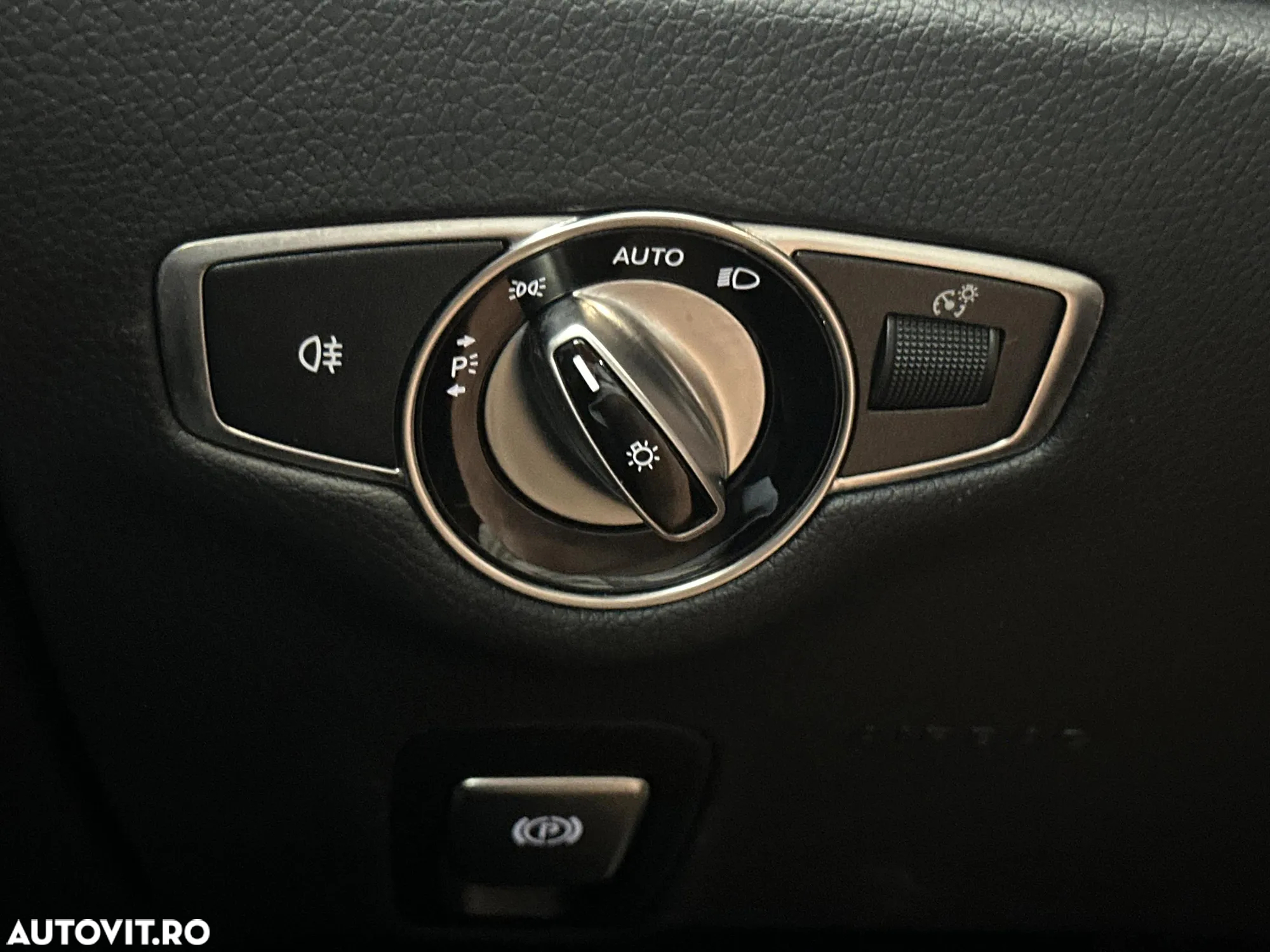 Mercedes-Benz E 300 de 4MATIC Aut. - 15