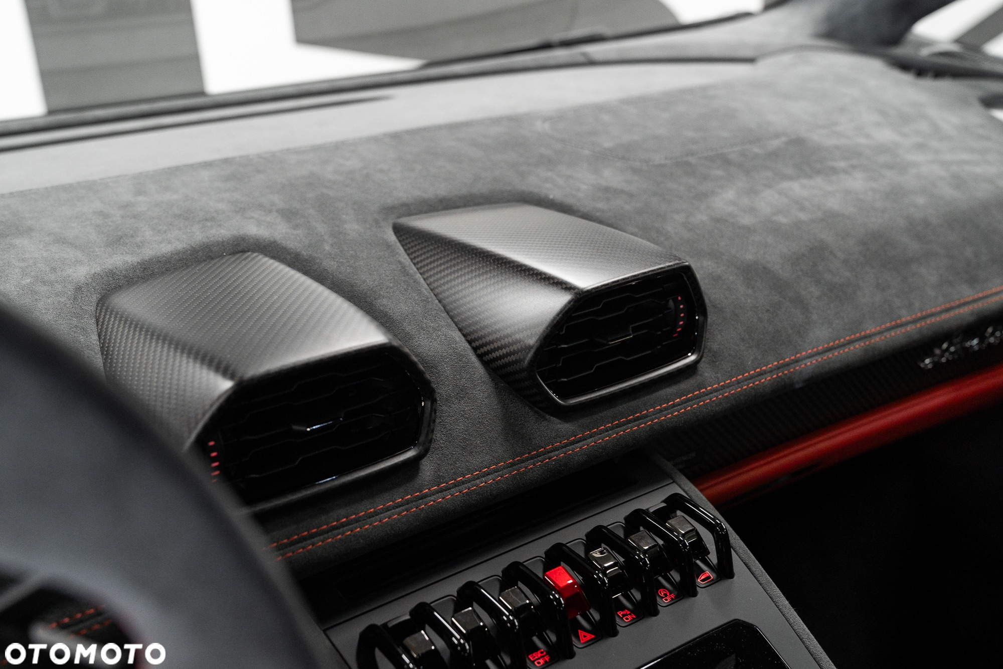 Lamborghini Huracan - 38