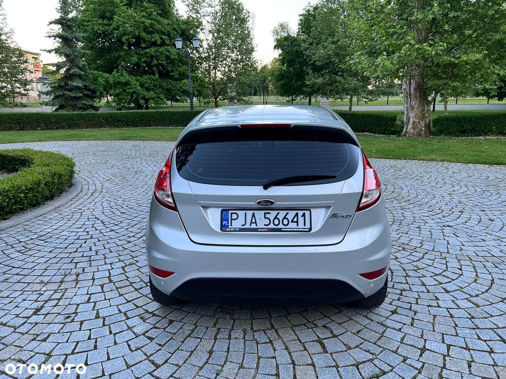 Ford Fiesta - 8