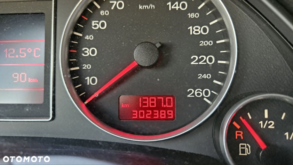 Audi A4 Avant 1.8 T - 8