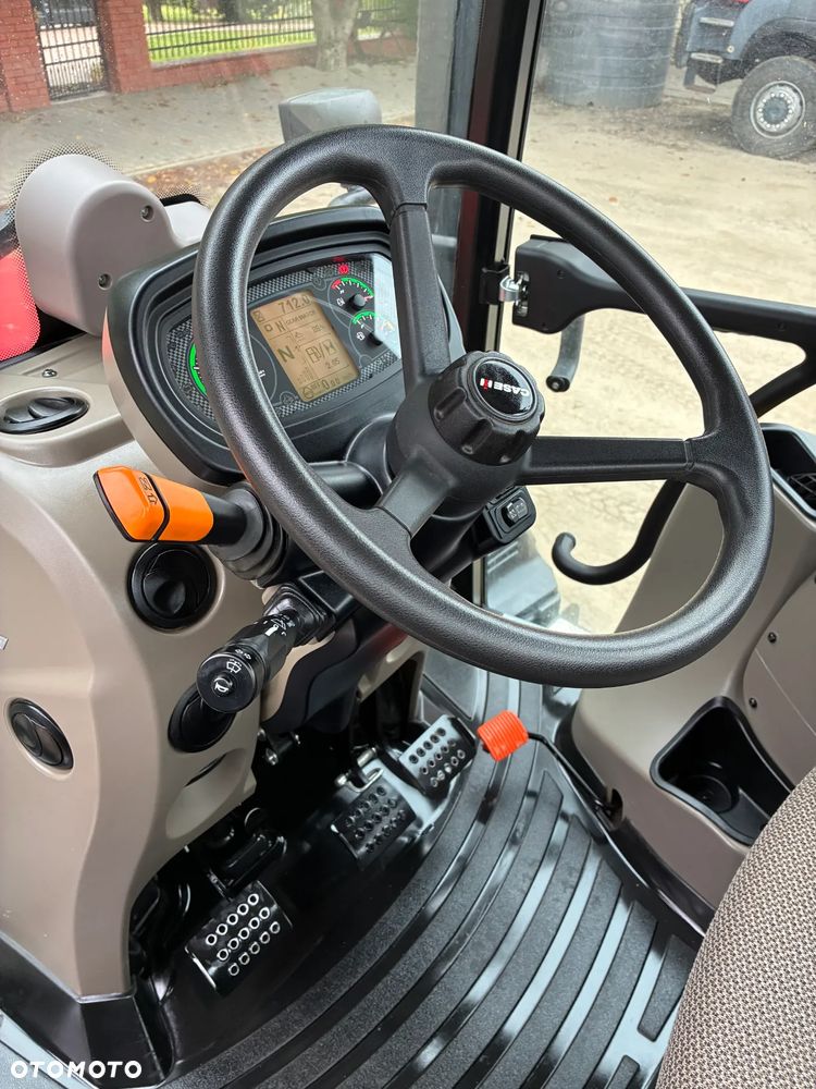 Case IH LUXXUM 110 - 12