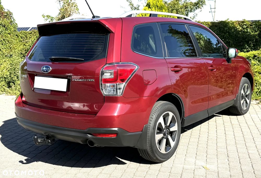Subaru Forester 2.0i Platinum Lineartronic - 8