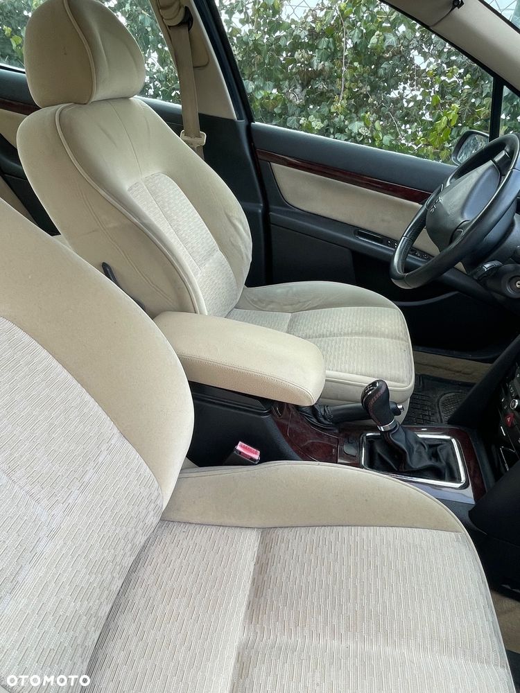 Peugeot 407 2.0 Premium - 7