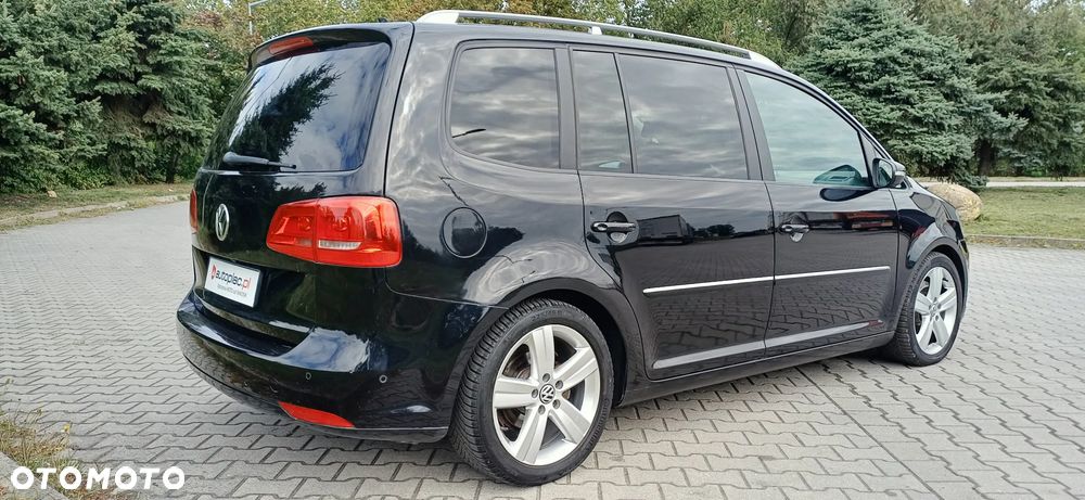 Volkswagen Touran 2.0 TDI DPF DSG Highline - 10