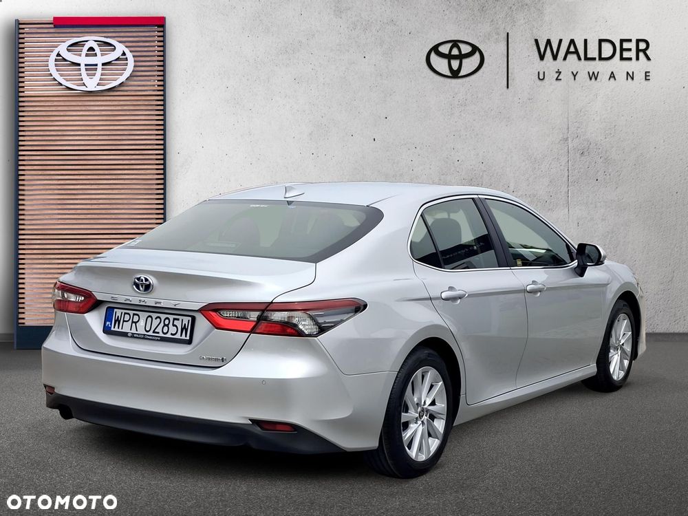 Toyota Camry 2.5 Hybrid Comfort CVT - 5