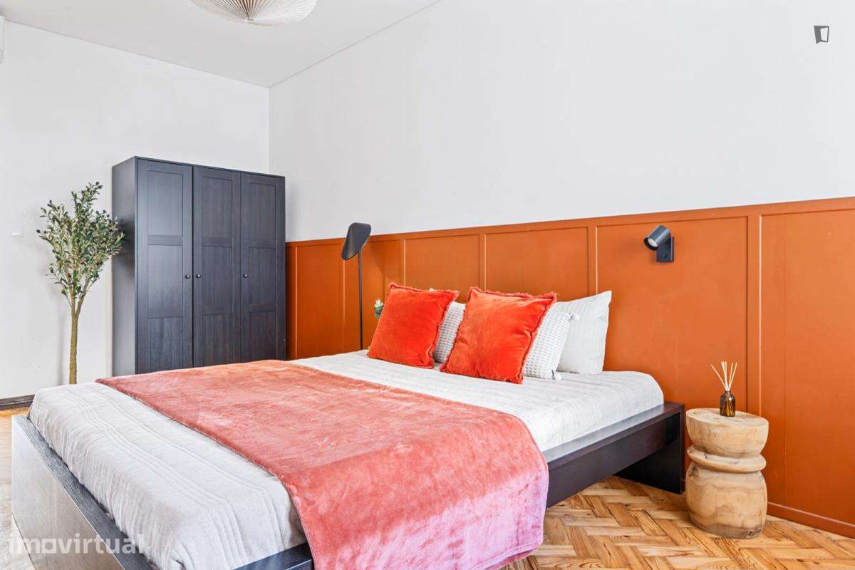 Quarto - localizado em Marquês de Pombal Lisbon - Grande imagem: 3/27