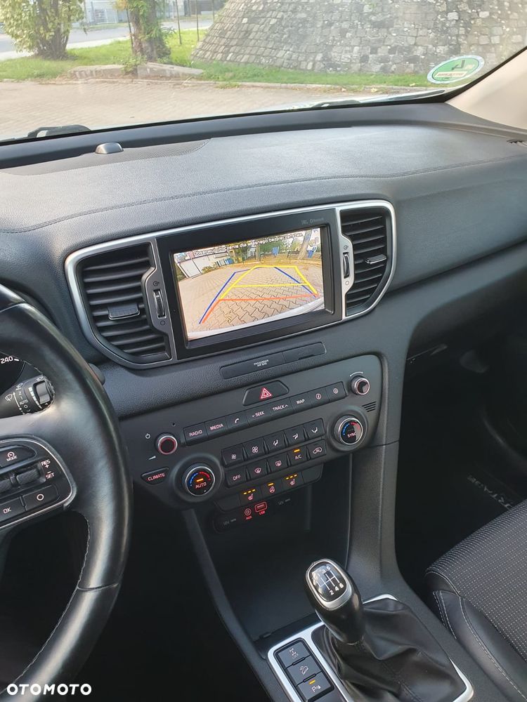Kia Sportage 1.6 T-GDI AWD VISION - 9