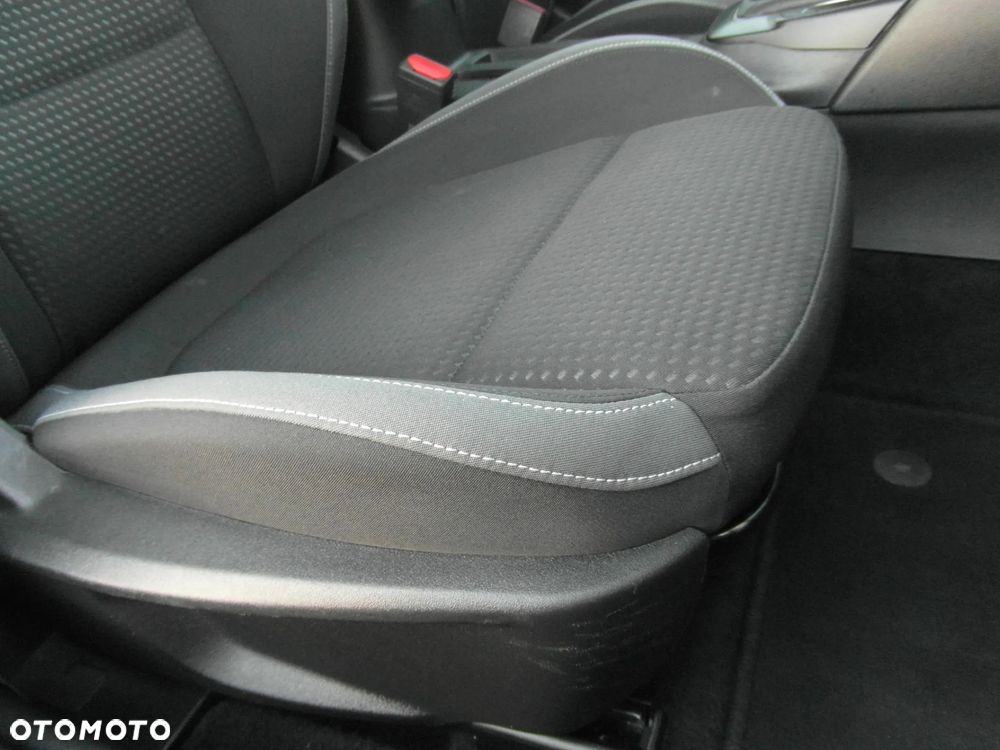Ford Focus 1.5 EcoBlue Start-Stopp-System COOL&CONNECT - 18