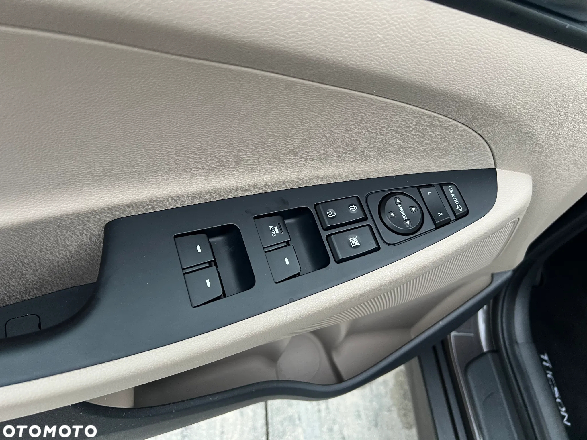 Hyundai Tucson blue 1.7 CRDi 2WD Advantage - 31
