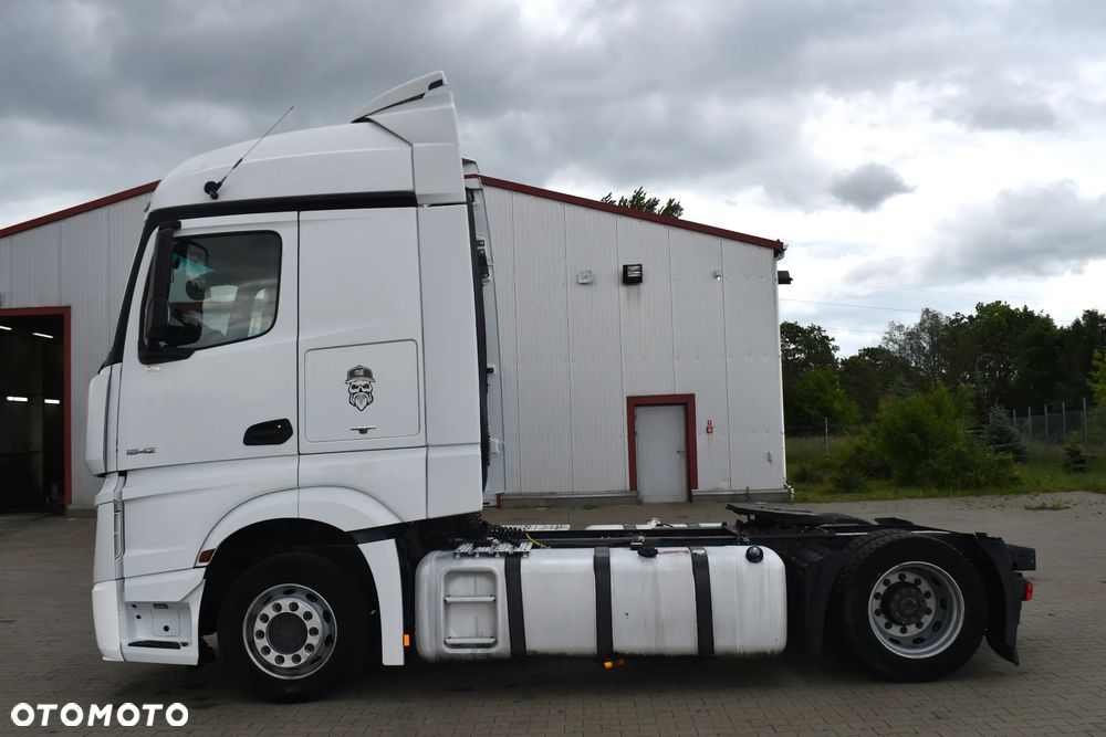 Mercedes-Benz Actros 1842 - 4