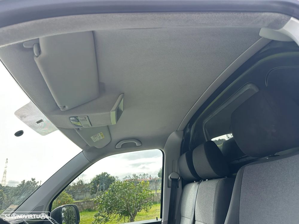 VW TRANSPORTER 2.0 TDI  IVA DESCRIMINADO - 20