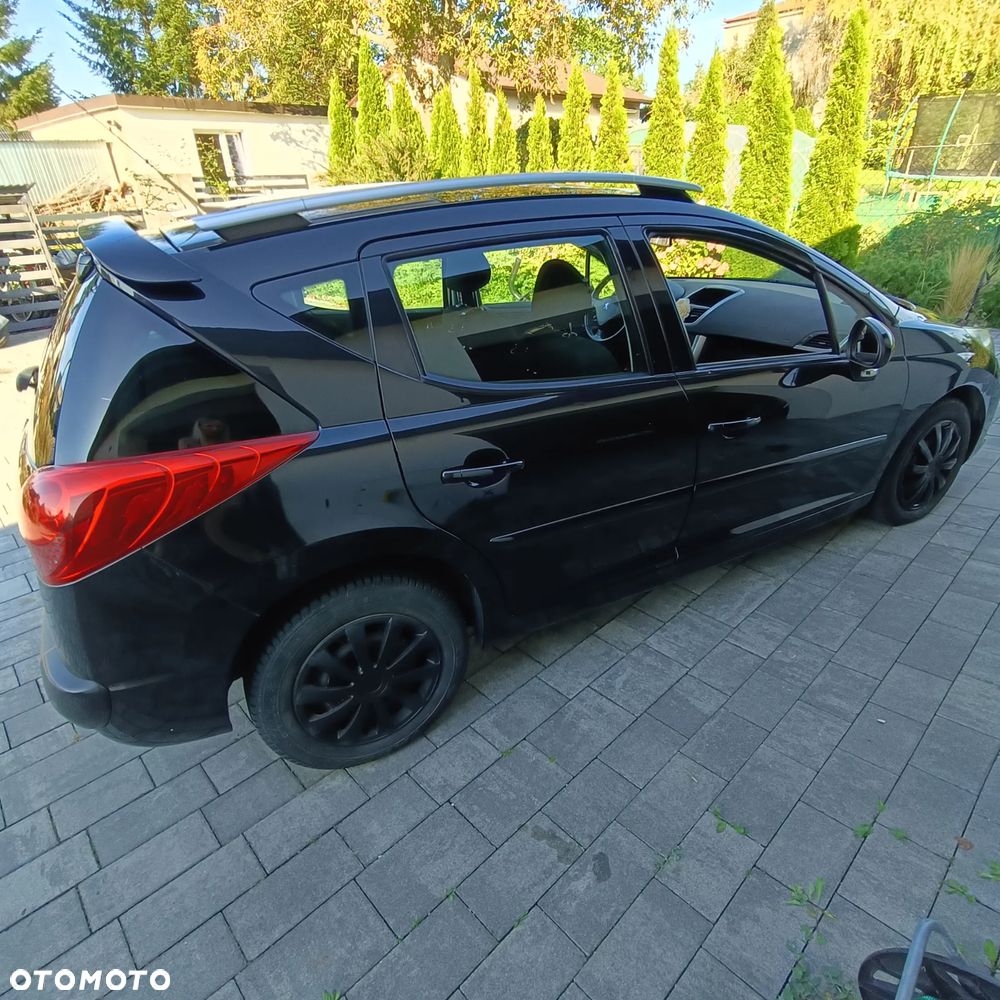 Peugeot 207 - 2
