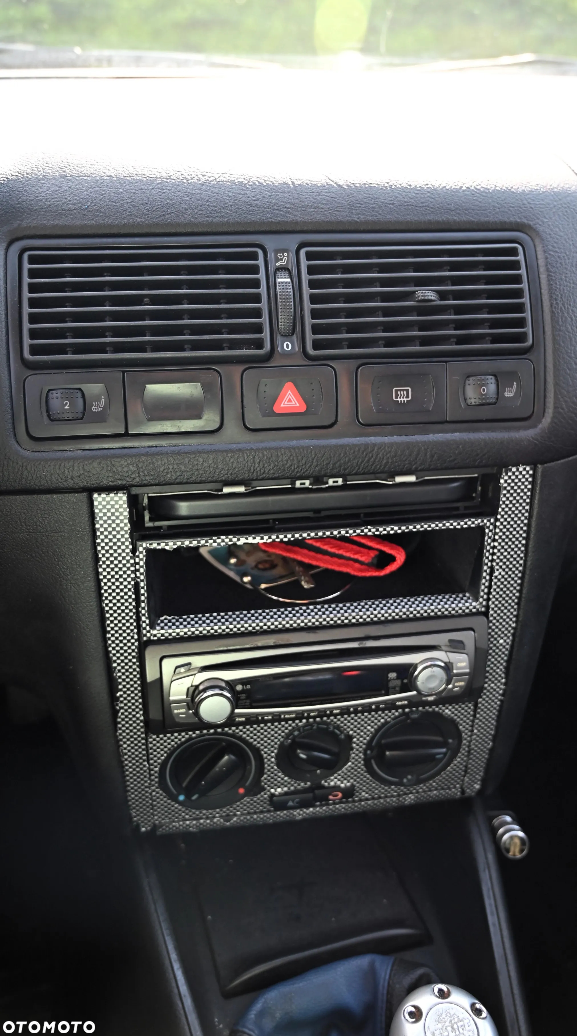 Volkswagen Golf - 29