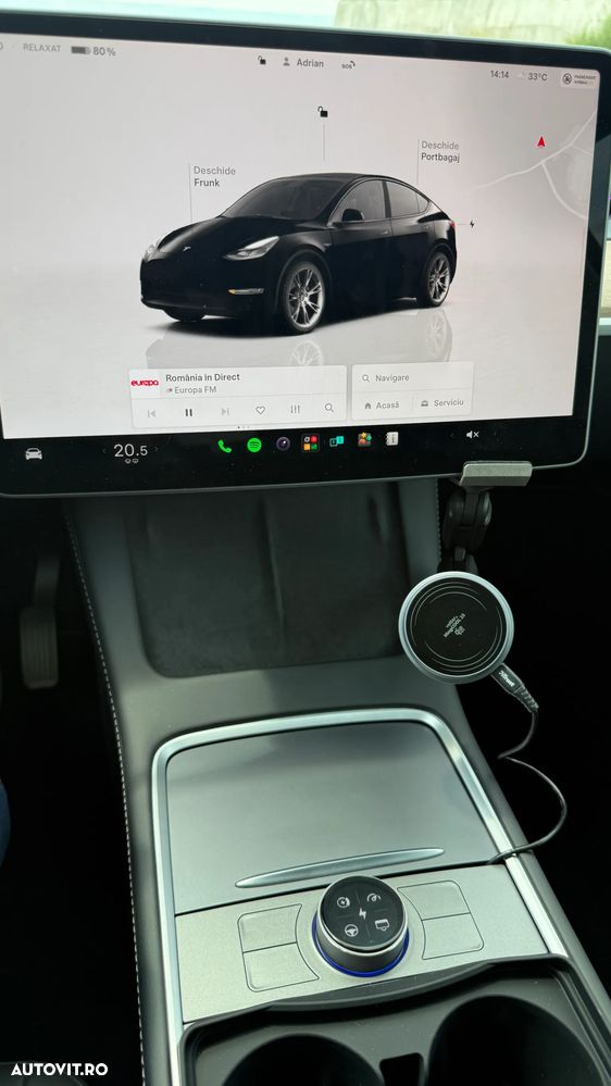 Tesla Model Y - 33