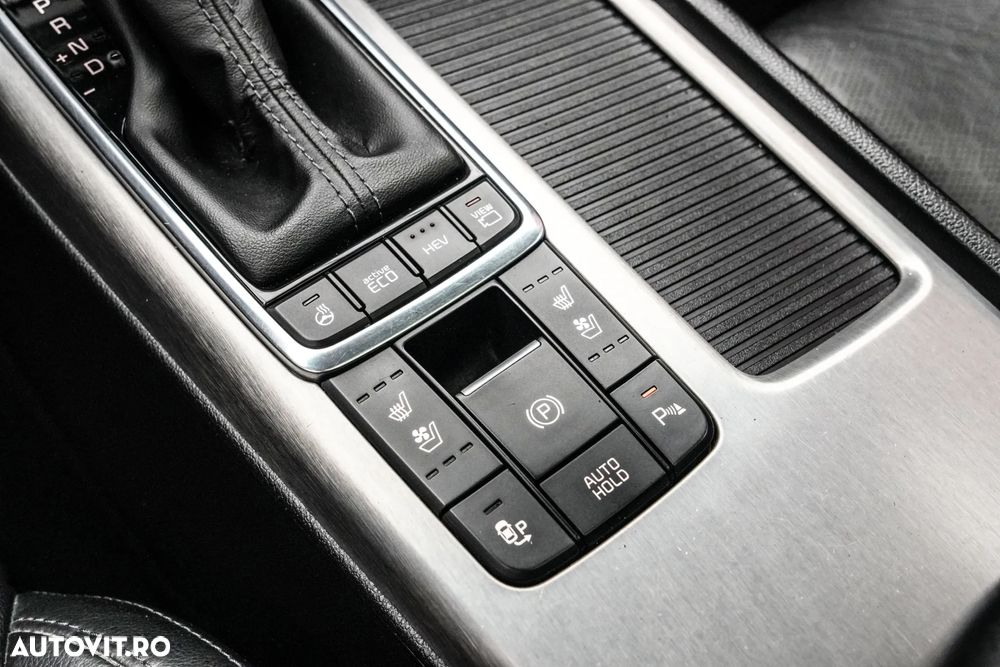 Kia Optima - 21