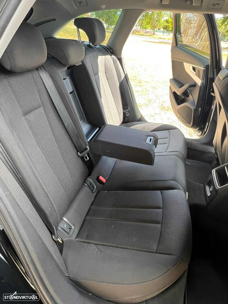 Audi A4 Avant 2.0 TDI S tronic design - 12