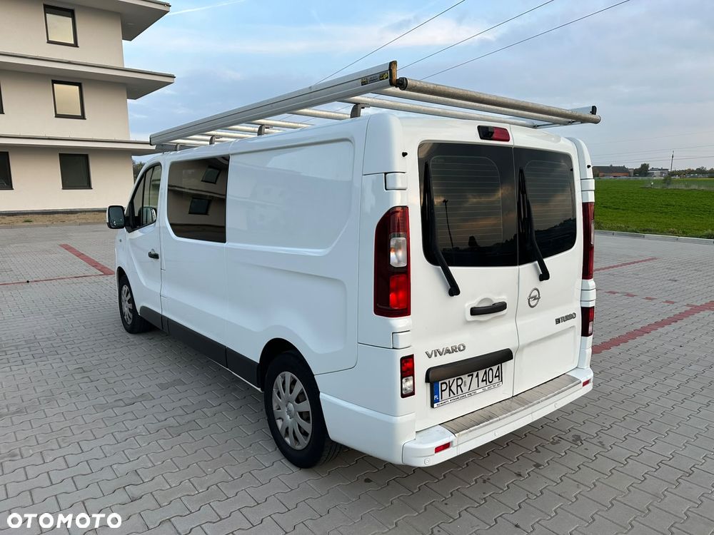 Opel Vivaro - 6