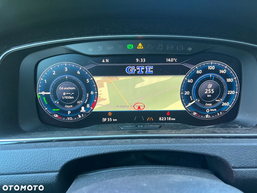 Volkswagen Golf - 4