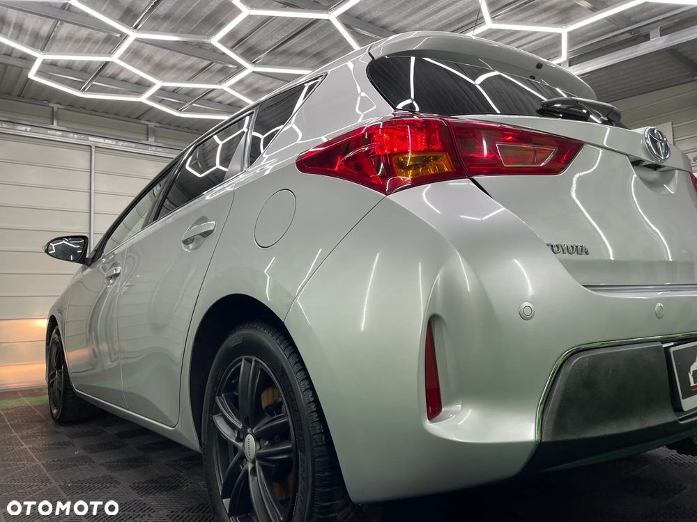 Toyota Auris - 19
