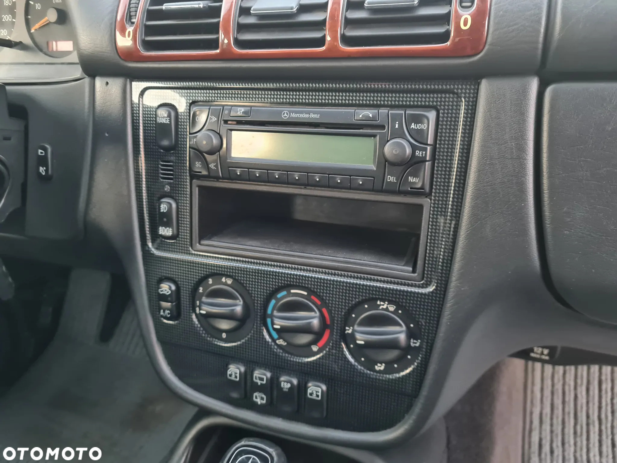 Mercedes-Benz ML - 16