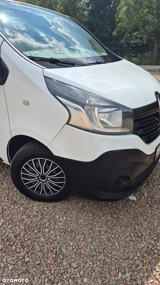 Renault TRAFIC - 8