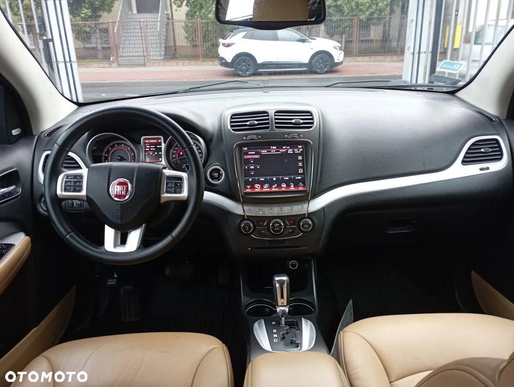 Fiat Freemont 3.6 V6 Lounge - 8