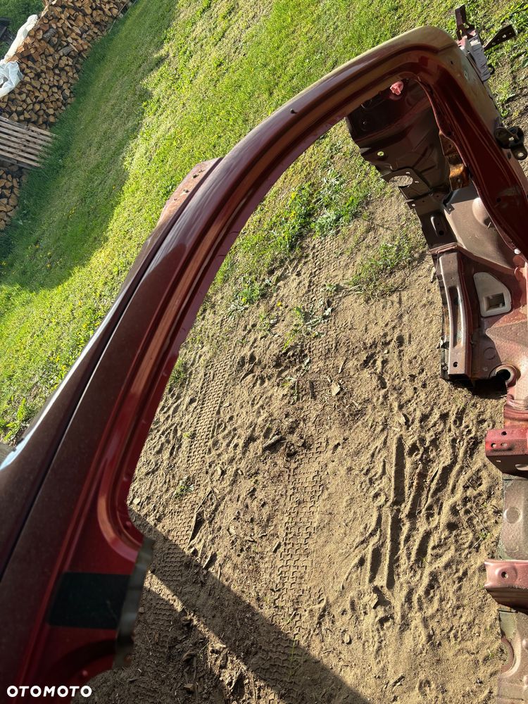 SŁUPEK Prawy Podłużnica ćwiartka TOYOTA YARIS 3 III - 7