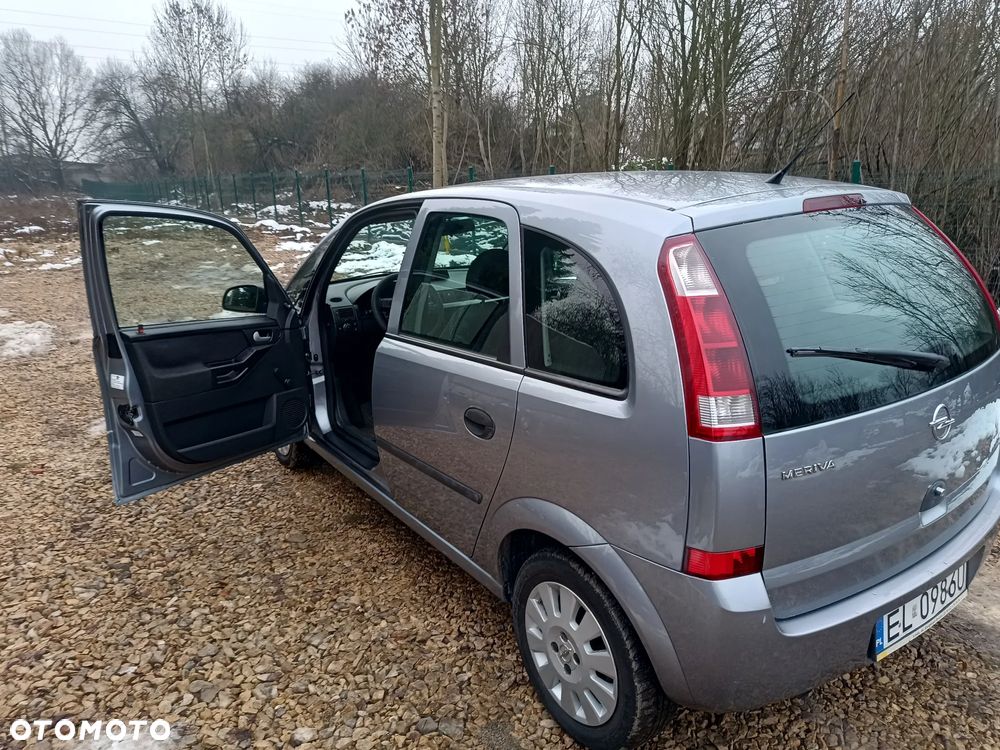Opel Meriva 1.7 DT Cosmo - 4