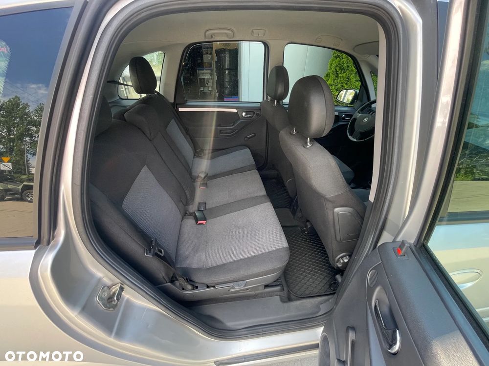 Opel Meriva 1.6 16V Cosmo - 15