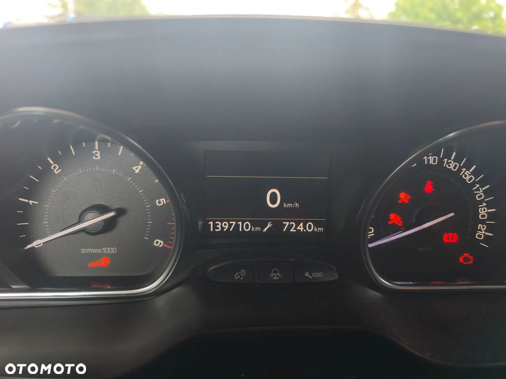 Peugeot 2008 PureTech 110 Stop&Start GT-Line Edition - 17