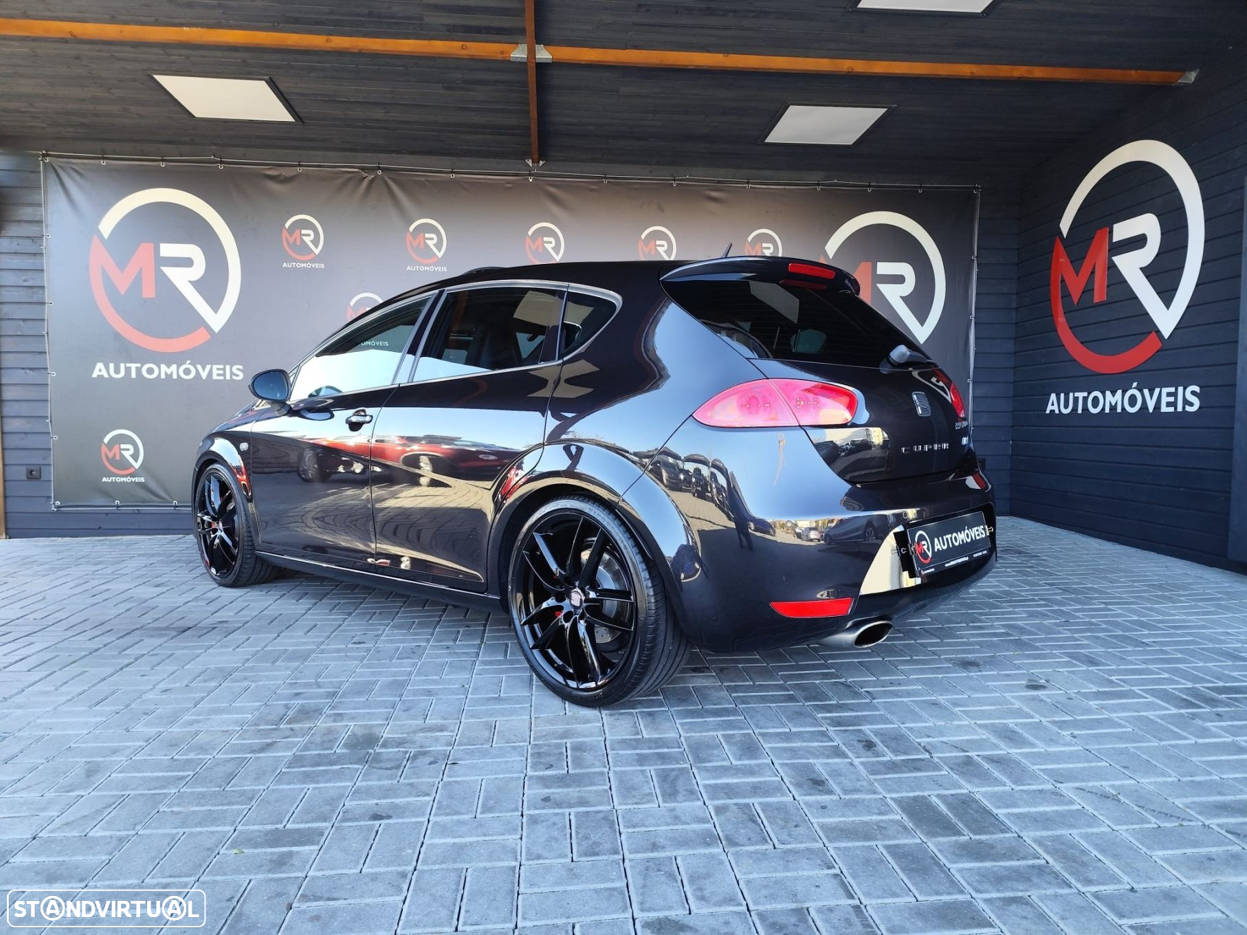 SEAT Leon 2.0 TSI Cupra R - 9