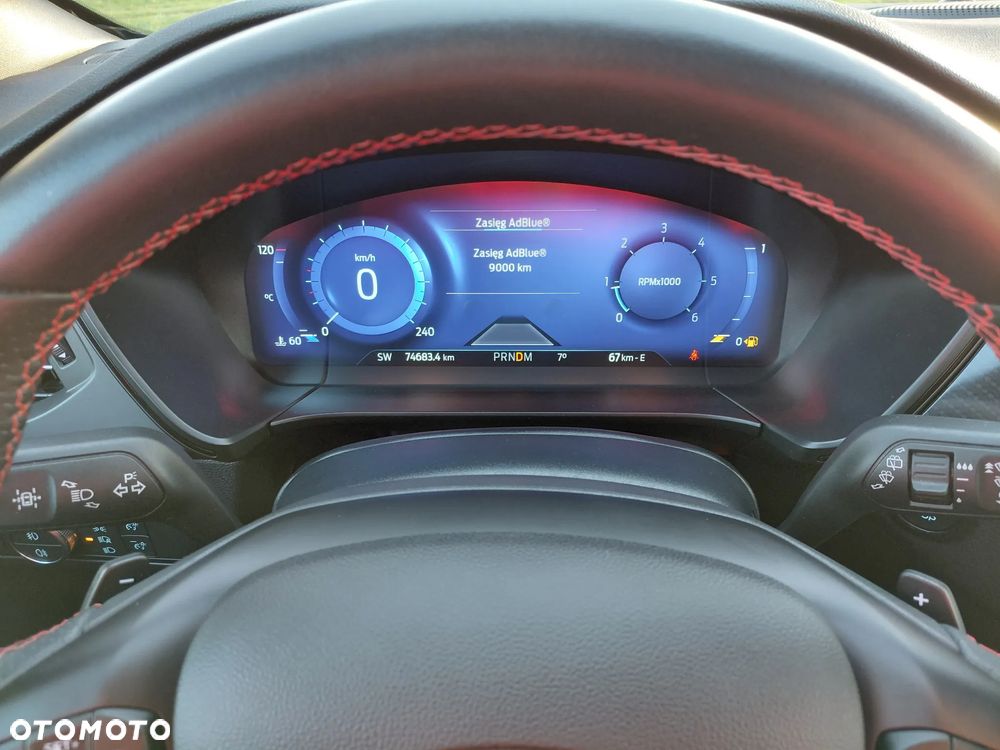 Ford Kuga 2.0 EcoBlue AWD ST-Line X - 25