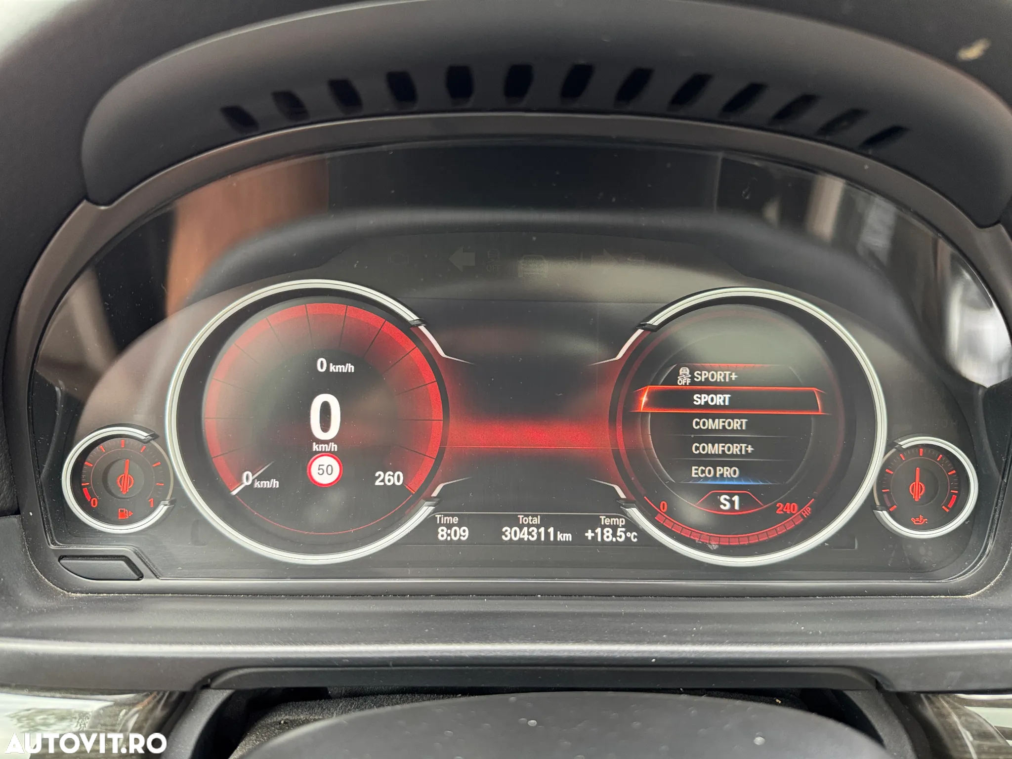 BMW Seria 5 520d xDrive - 22