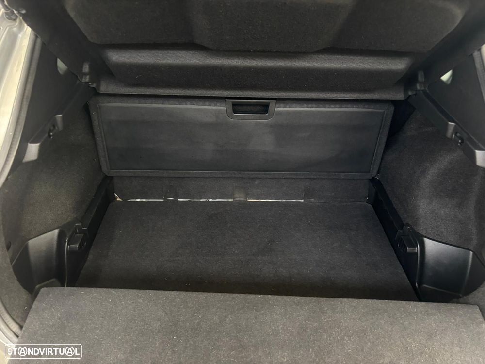 Nissan Qashqai 1.5 dCi N-Connecta - 14