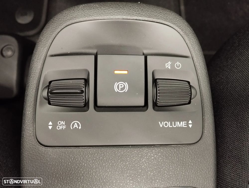 Fiat 500C 1.0 Hybrid Icon - 41