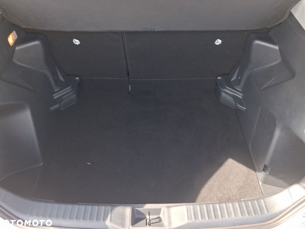 Toyota Yaris Cross Hybrid 1.5 Comfort - 13