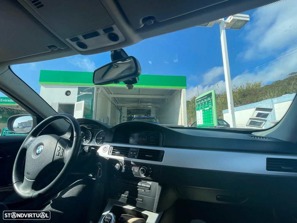BMW 318 Gran Turismo d - 5