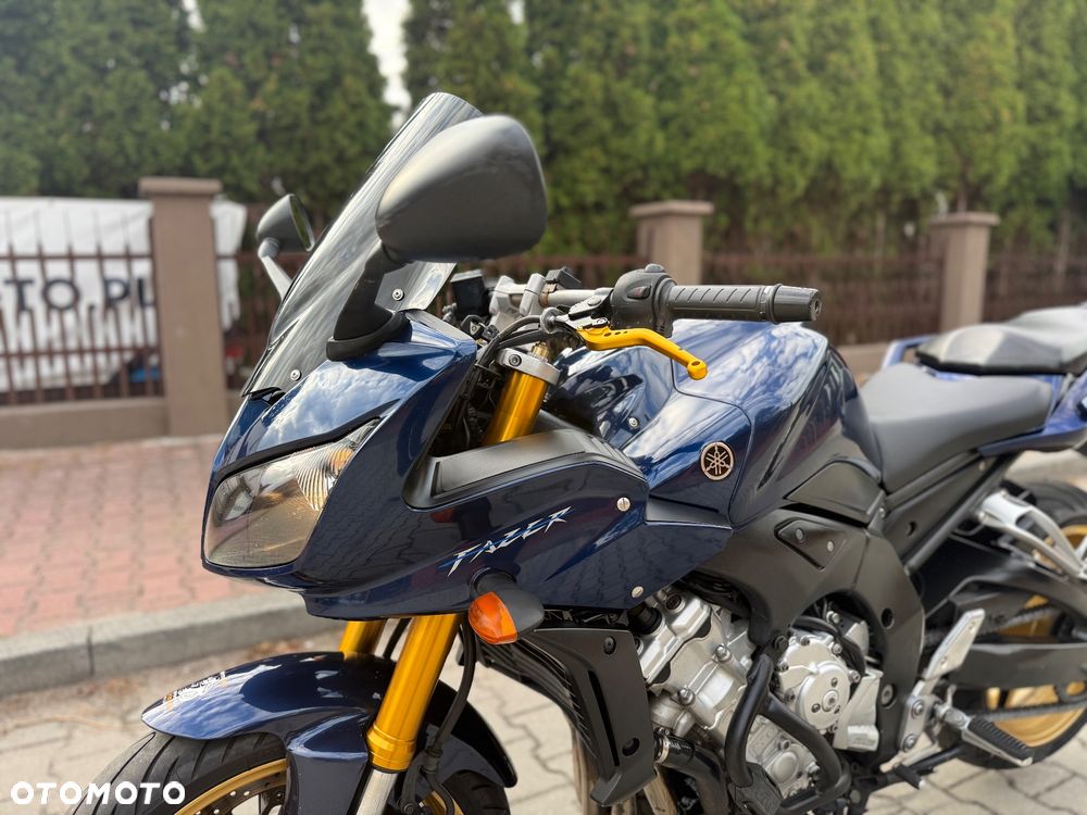 Yamaha FZ - 17