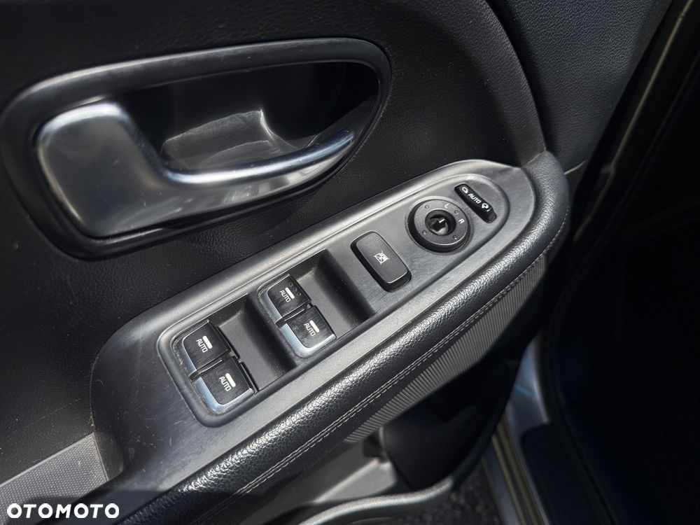Kia Carens 1.6 GDI L 7os - 22