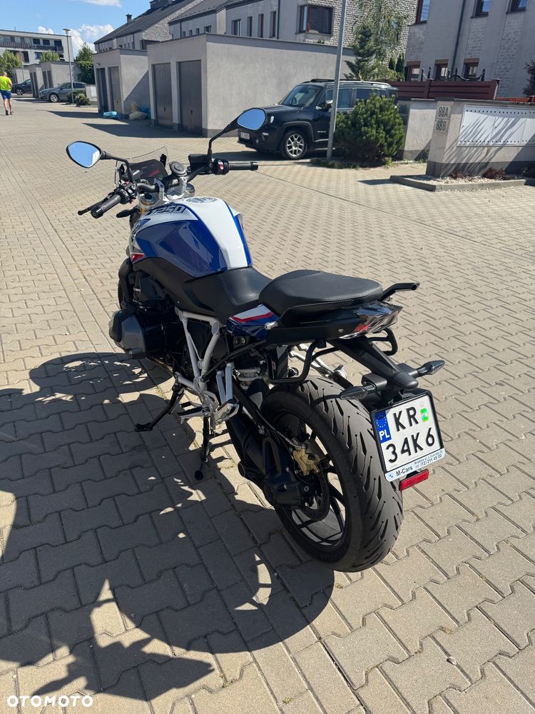 BMW R - 28