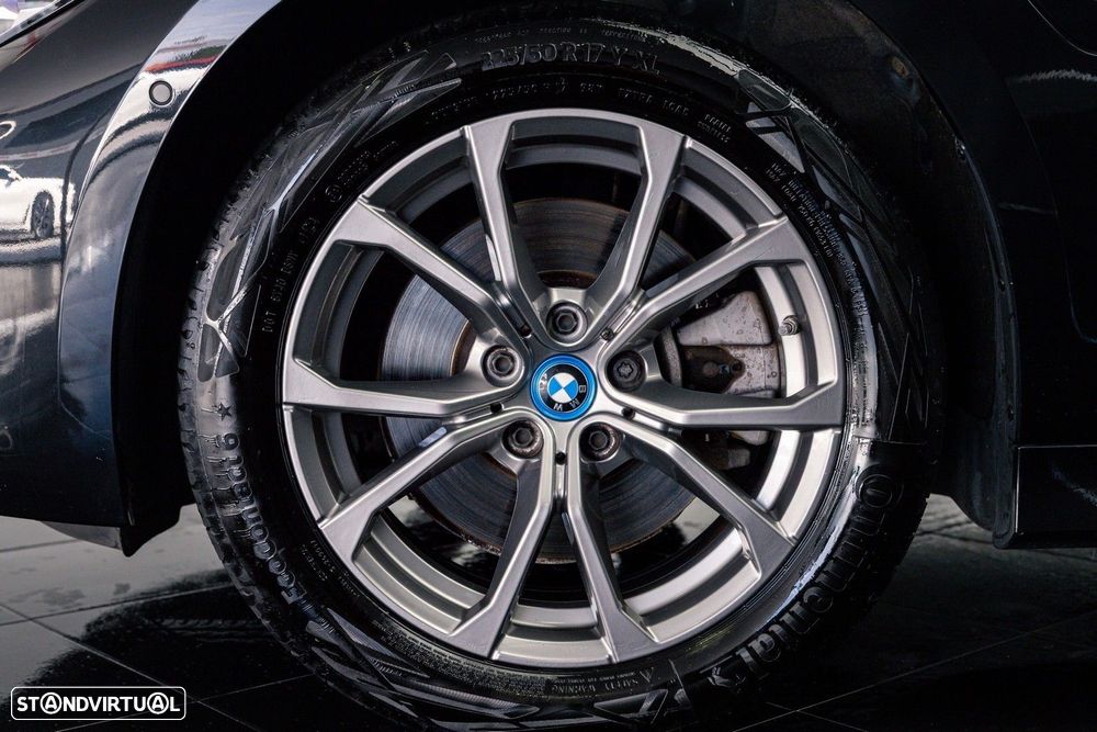 BMW 320 e Pack M Auto - 7