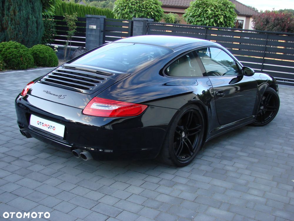 Porsche 911 Carrera 4 S - 14